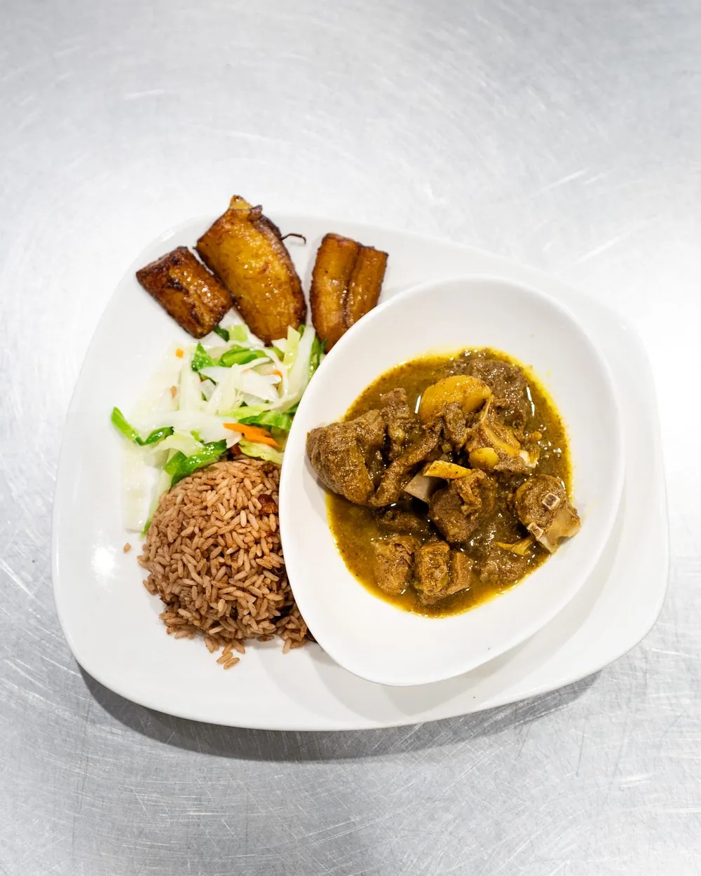 Curry Goat y las raíces indias de la cocina jamaicana